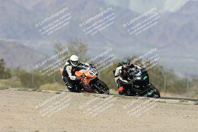 media/Nov-16-2025-Race Pace (Sun) [[8c5fa54630]]/Verified Riders/2-Turn 7 (945am)/